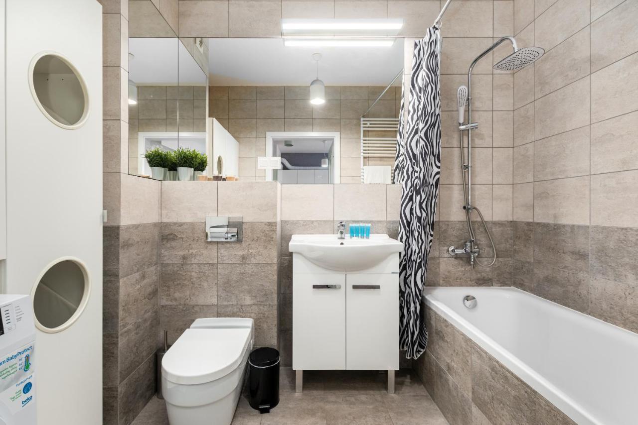 Rakowska 14A 1 Bedroom By Homeprime Varšava Exteriér fotografie