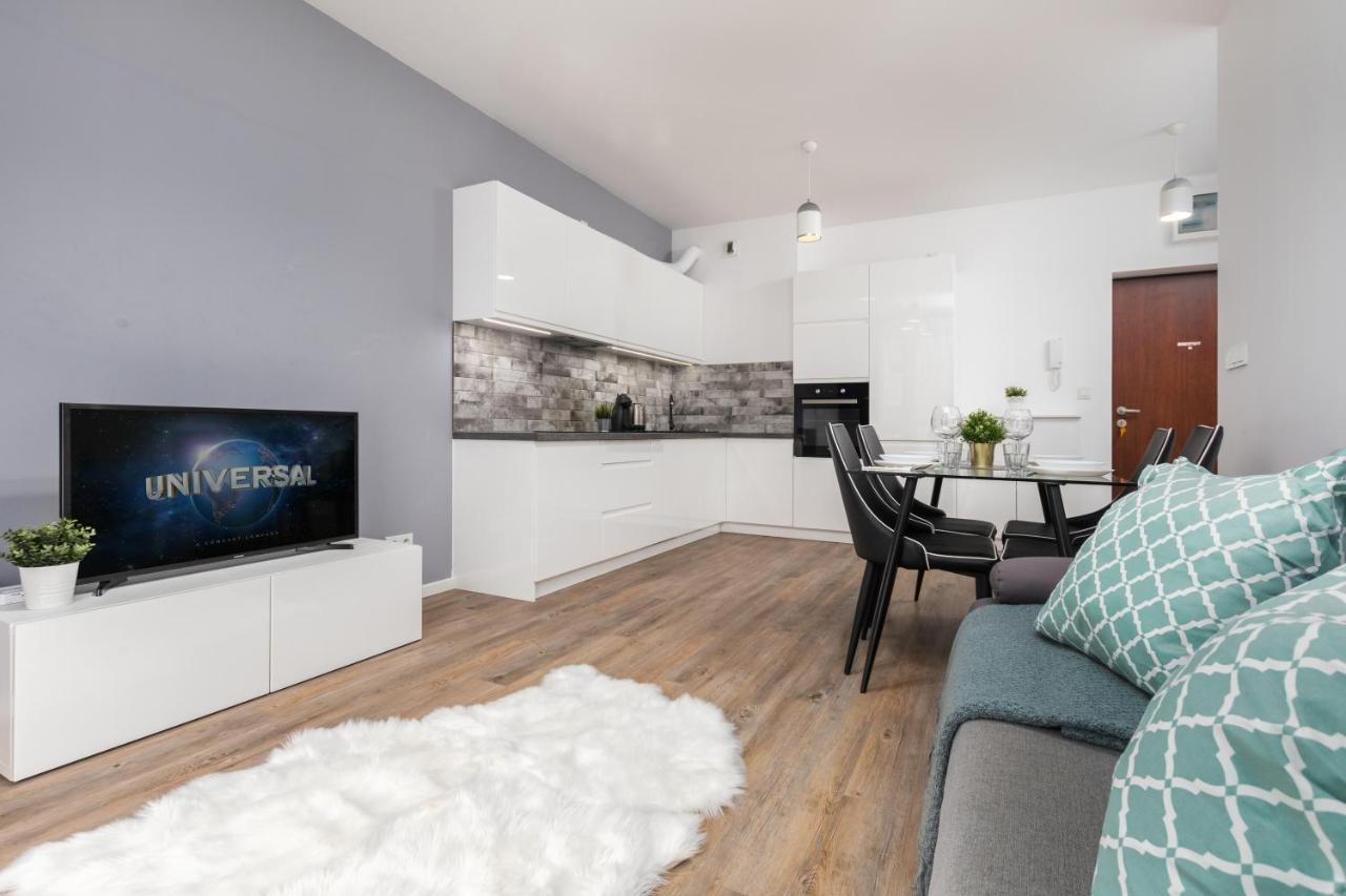 Rakowska 14A 1 Bedroom By Homeprime Varšava Exteriér fotografie